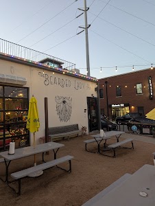 The Bearded Lady place picture