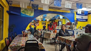 Dona Carmen Pupuseria Restaurant place picture