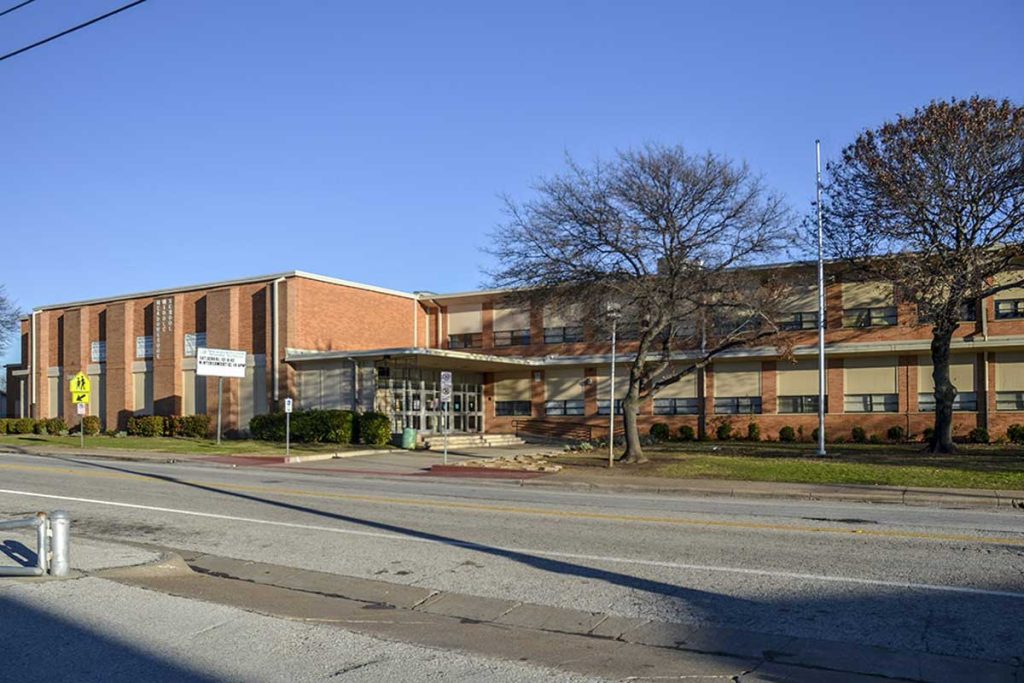 Meadowbrook-Middle-School-Front