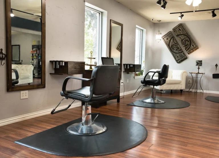 Salon One 21