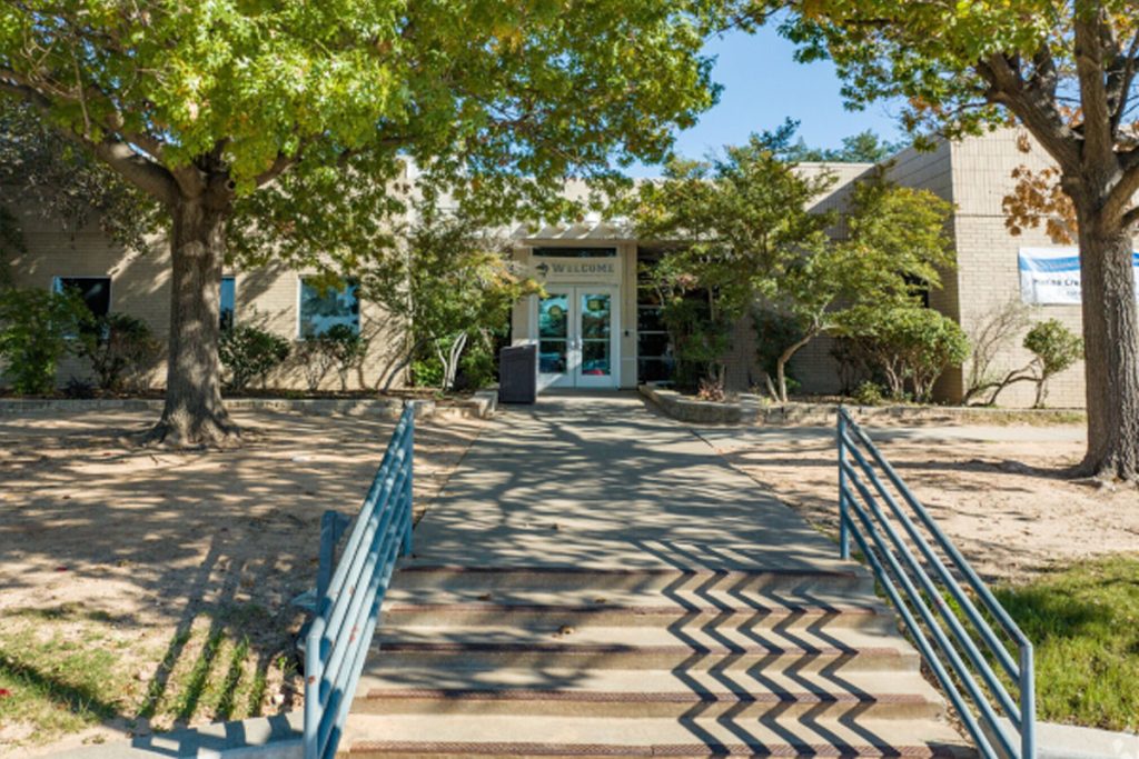 Marine-Creek-Collegiate-High-School-Front.