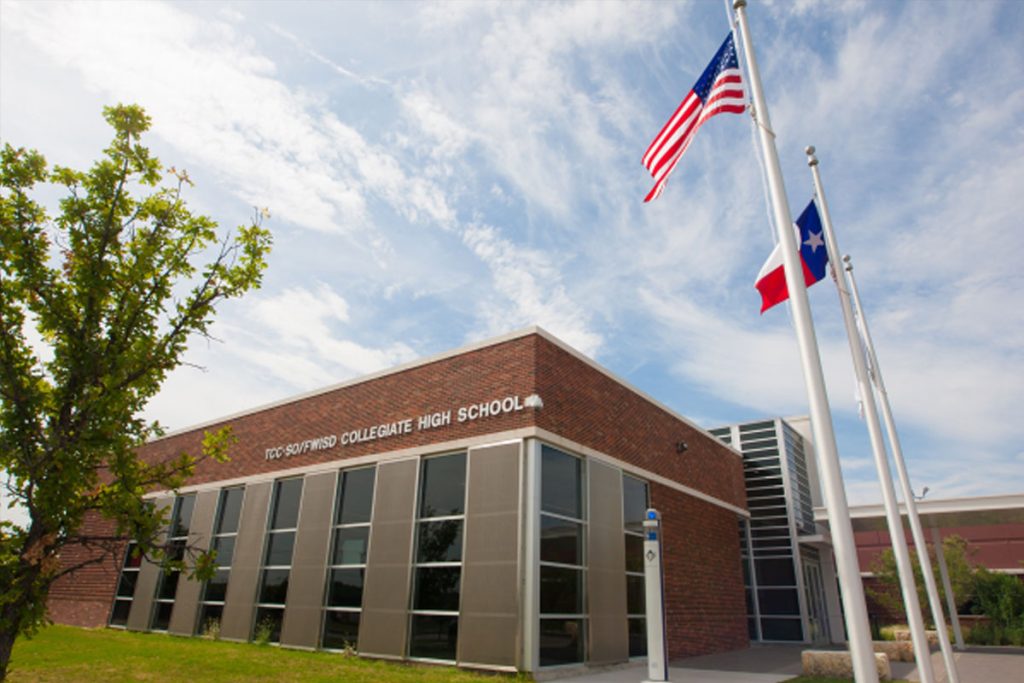 South-FWISD-Collegiate-High-School-Front