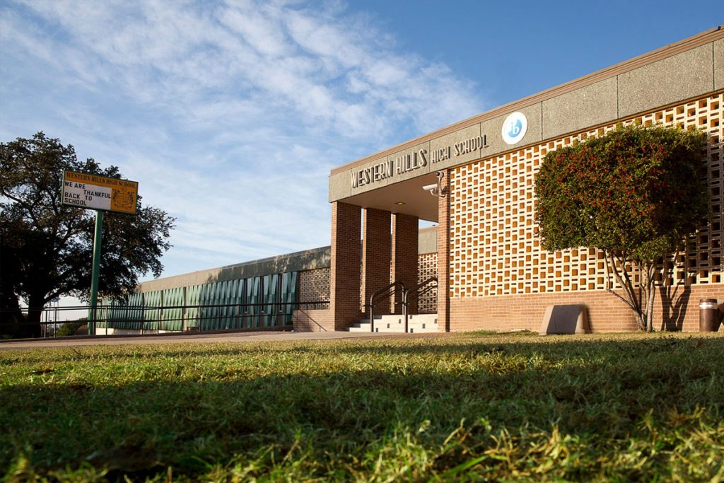 Western-Hills-High-School-Front