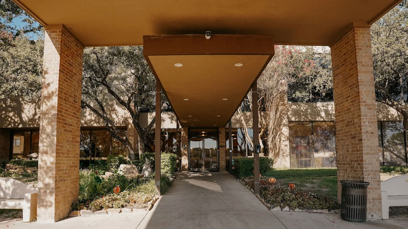 Lakewood Village Retirement Community