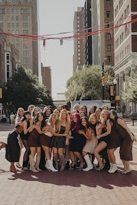 Maven Fort Worth Hair Co. place picture