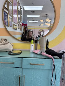 The Basic Blonde place picture