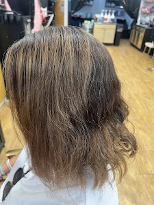 Hair & Such place picture