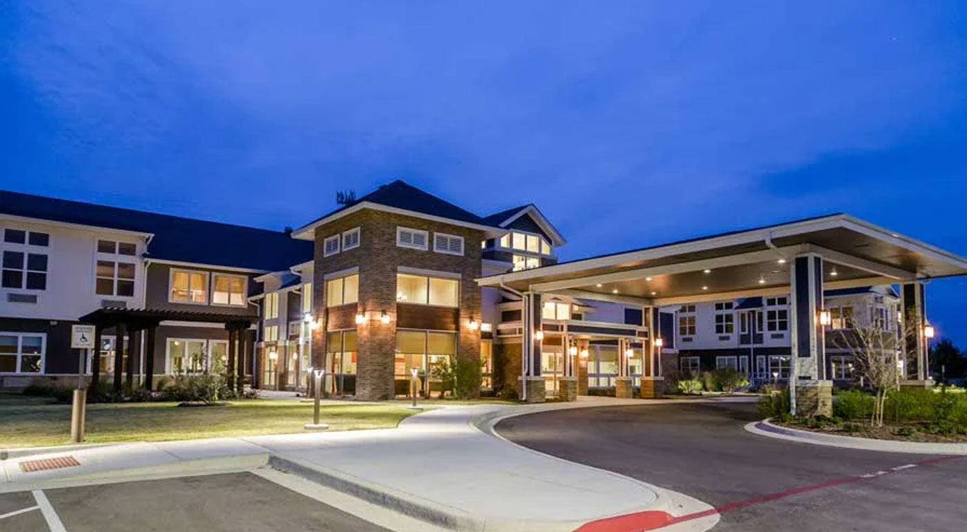 Luxe-Life-Senior-Center